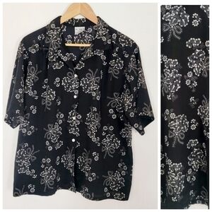 Koret Black Floral Button-Down Shirt